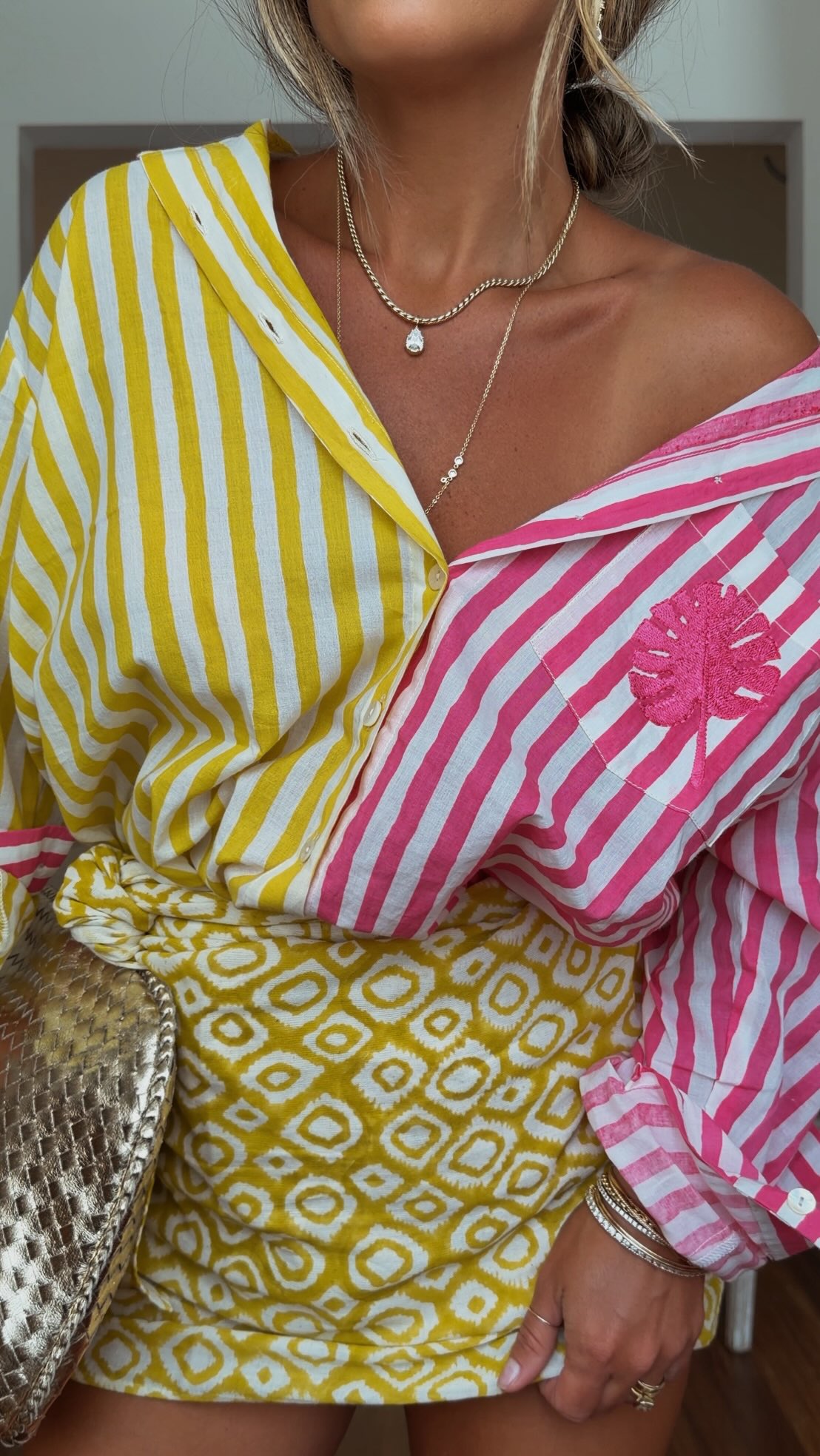 The limit does not exist. The vacation cheat code that can help you effortlessly build endless outfits. Color palette is set, 2 bold pieces keep outfits interesting so all you need are easy to pack basics. Comment SHOP for links & the set is @fraedesigns (Code: RACH20) 🩷🌴🦜

https://liketk.it/6ht8C