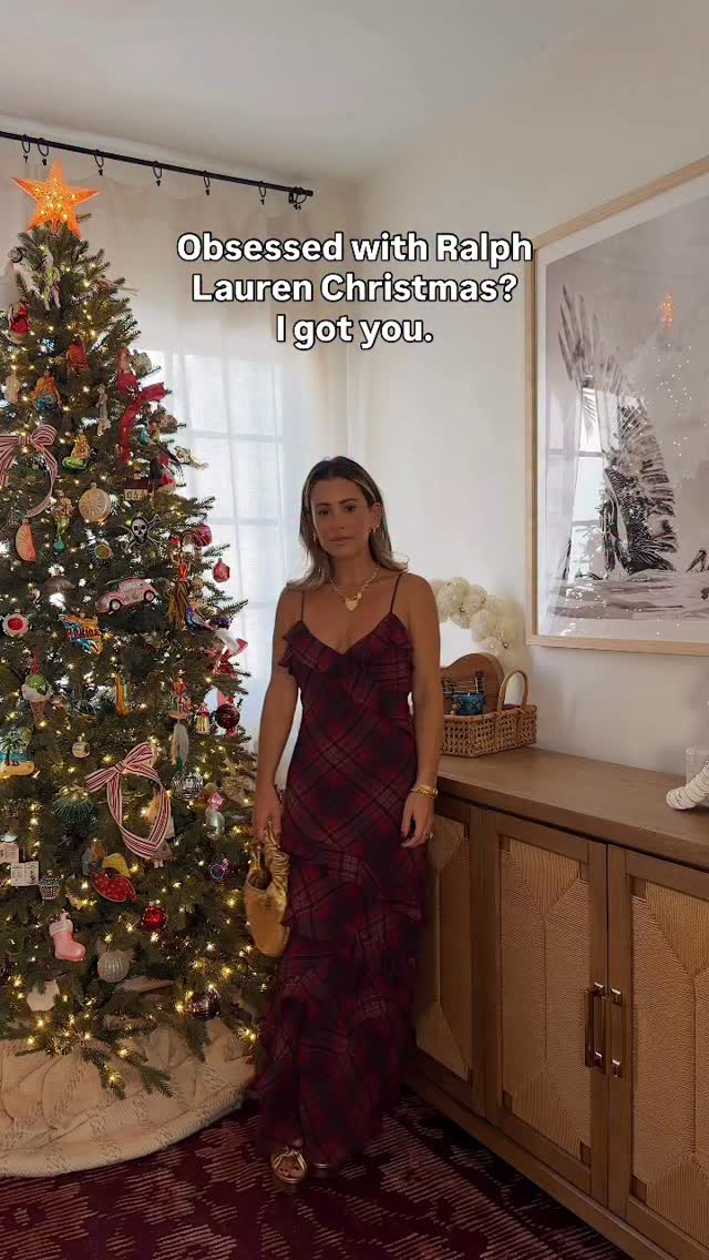 Sequins aren’t your only option! ✨ Did I also mention that I have a 35% off code for them, too?! RACHAELSAVE35 just comment SHOP for the links (wearing XS in all) 

https://liketk.it/5Fxfo